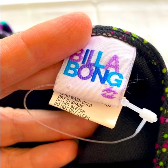 Billabong Purple Floral Plunge One Piece Swimsuit With Ruffles Size M! ✌️ - Picture 8 of 9